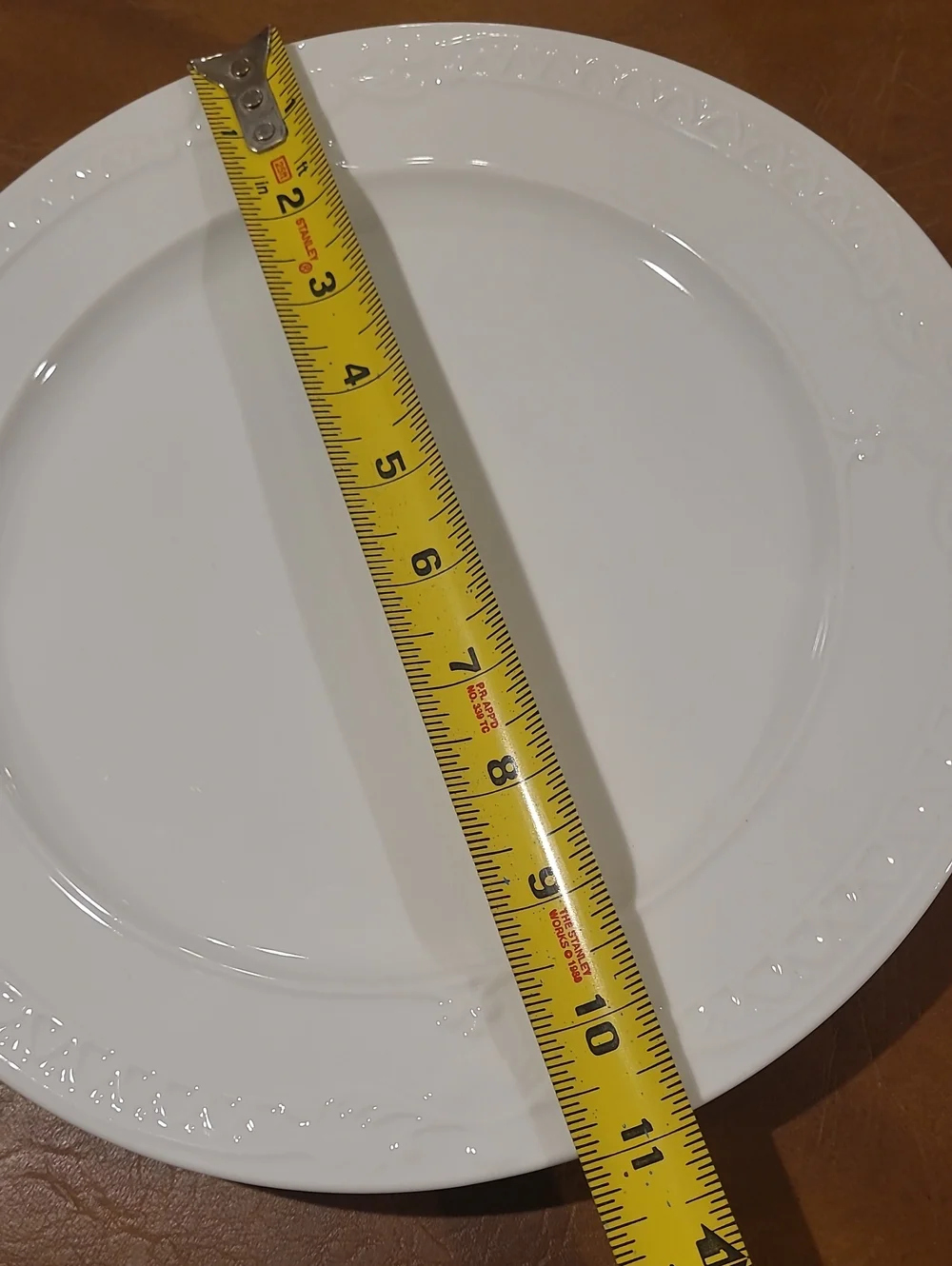 2 Towle Grand Hotel Porcelain Dinner Plates